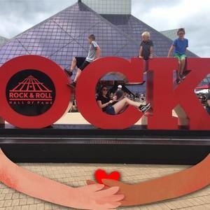 Meet your Posher, Taylor